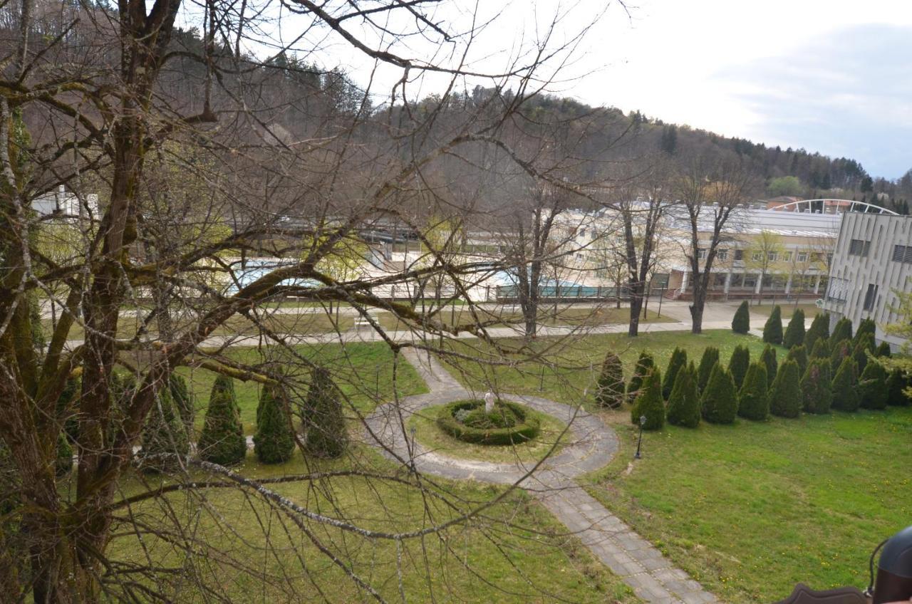 Apartments Vektor Vila Golf Rogaska Slatina Luaran gambar