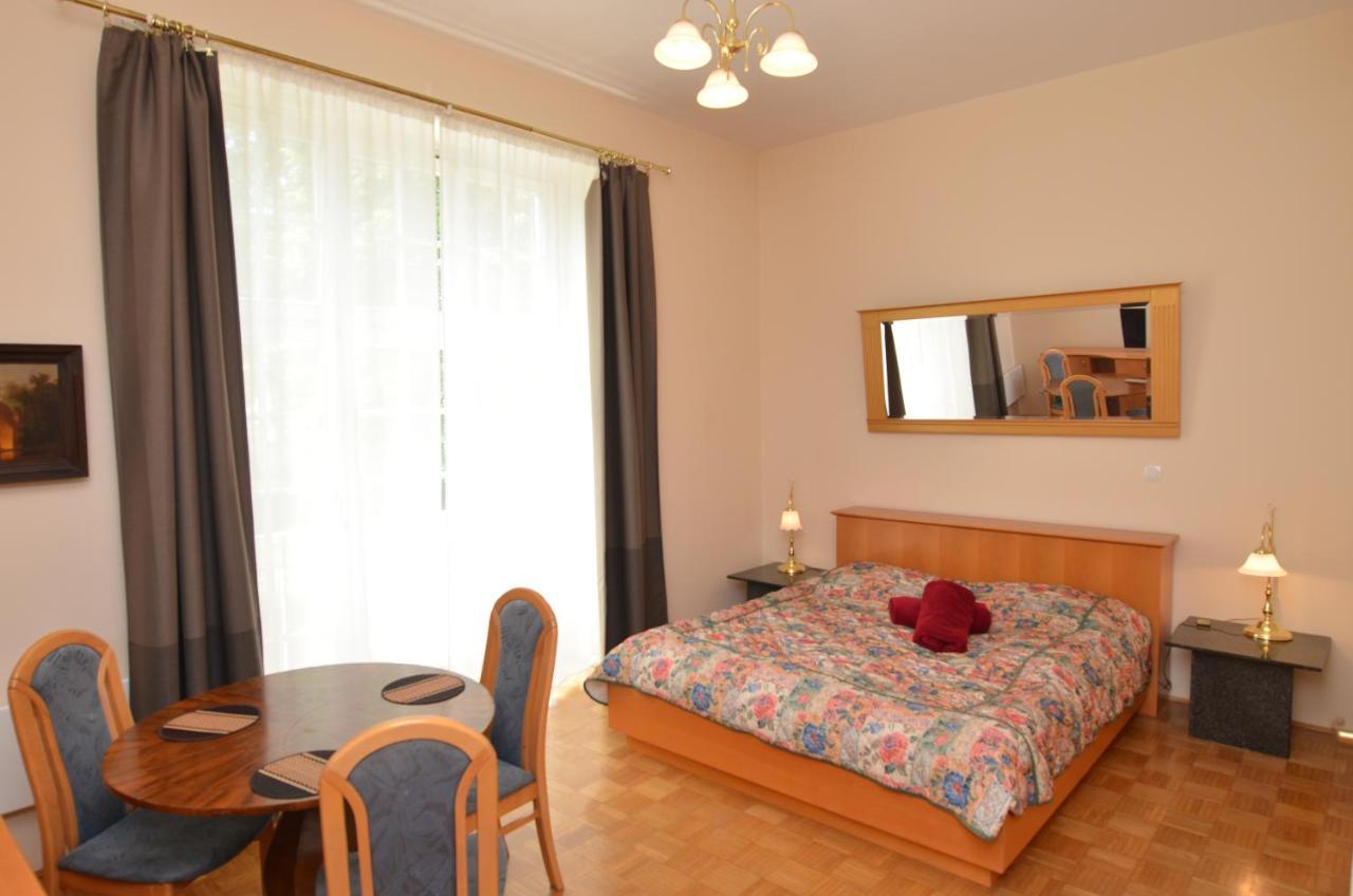 Apartments Vektor Vila Golf Rogaska Slatina Luaran gambar